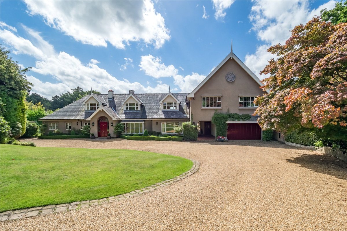 JacksonStops 4 bedroom property for sale in Barrow Lane, Hale, WA15