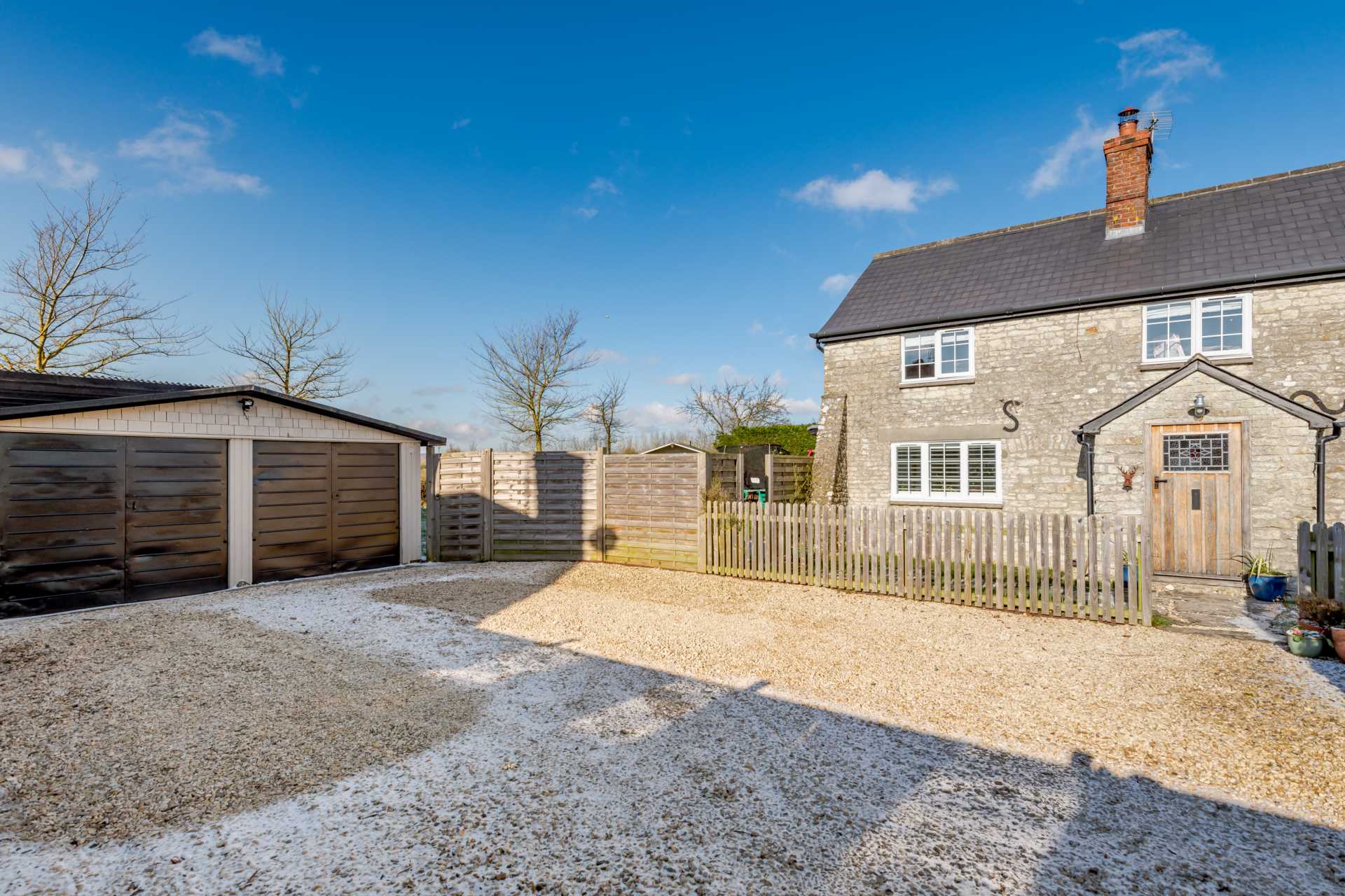 4 bedroom property for sale in Mere, Wiltshire Guide price £650,000