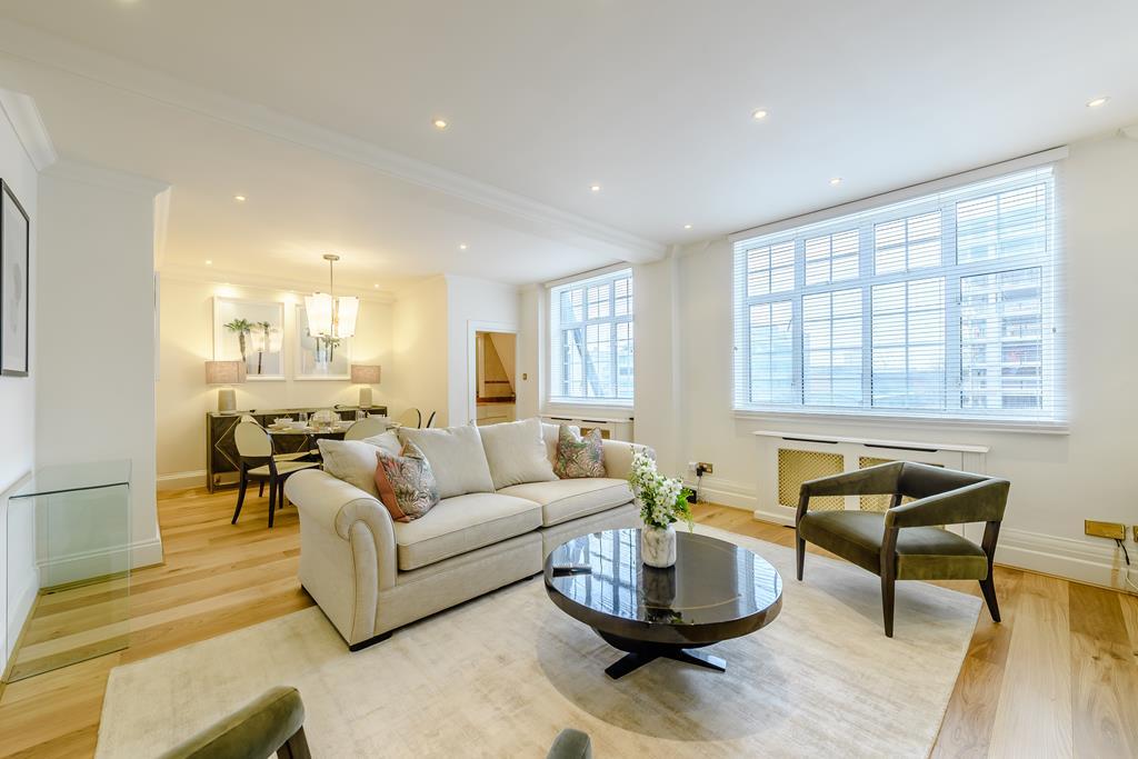Three Bedroom  Two Bathroom  Strathmore Court  Park Road  St Johns Wood NW8 Image 1