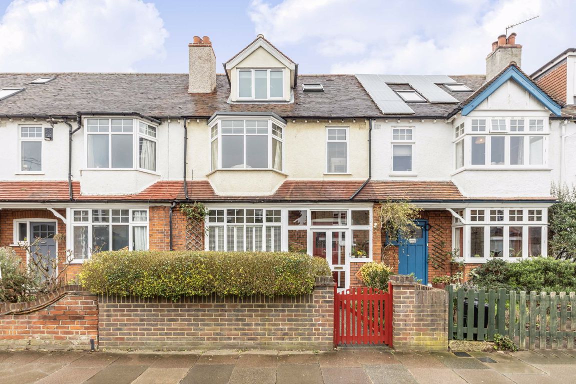 Snellers 4 bedroom property for sale in Teddington Park Road