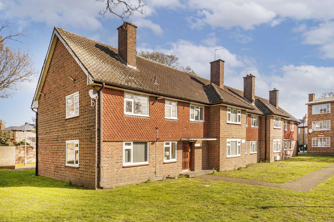 Jacksons 1 bedroom property for sale in Clapham Manor Street, Clapham