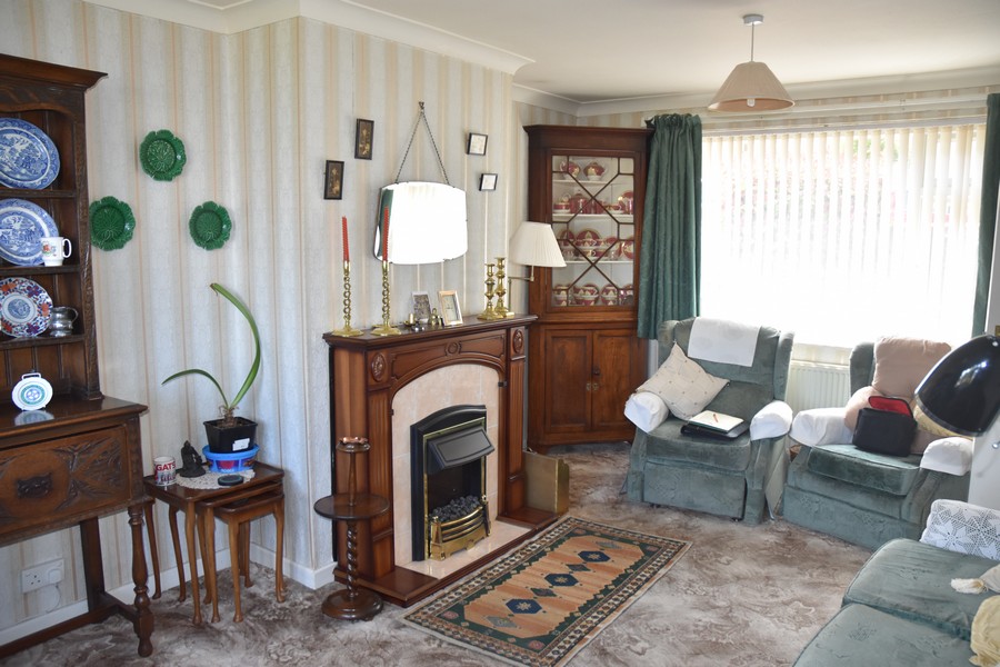 2 bedroom property for sale in Sefton, Newcastle Emlyn Offers in the