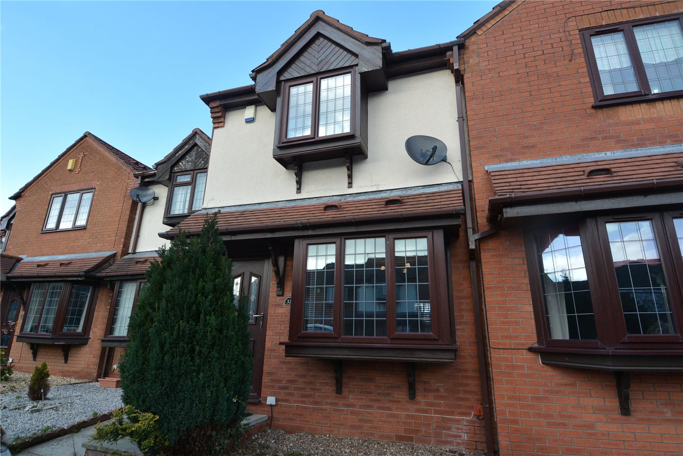 2 bedroom property to let in Oakwood Drive, Prenton, Wirral, CH43 £575 pcm