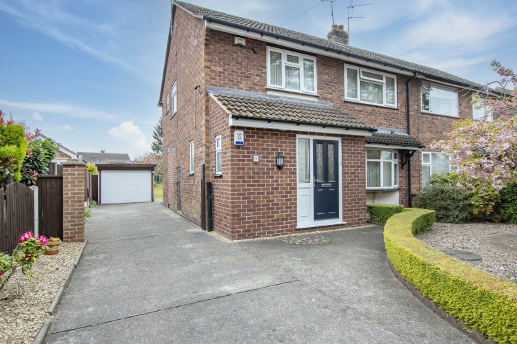 3 bedroom property for sale in Whinney Moor Lane, Retford £225,000