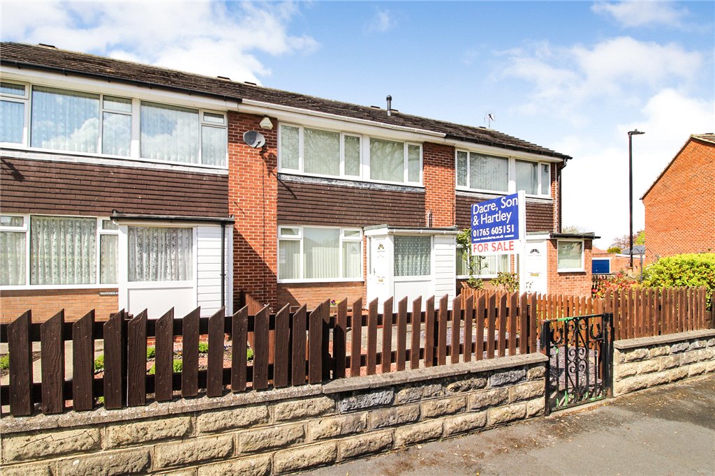 3 bedroom property for sale in Southgate Close, Ripon, HG4 £175,000