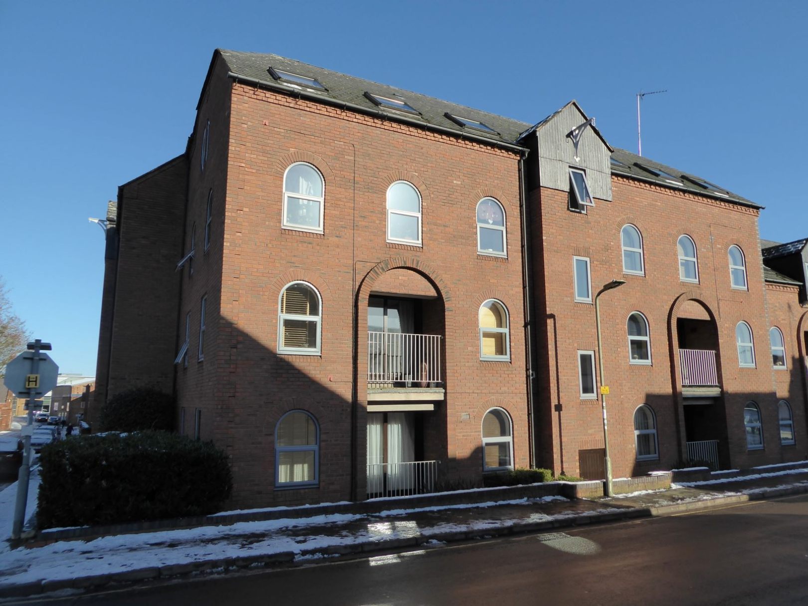 2 bedroom property for sale in Britannia Wharf, Banbury £145,000