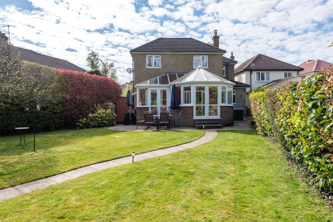 JacksonStops 4 bedroom property for sale in Deepdene Avenue Road, Dorking, Surrey, RH4 JacksonStops 4 bedroom property for sale in Deepdene Avenue Road, Dorking, Surrey, RH4