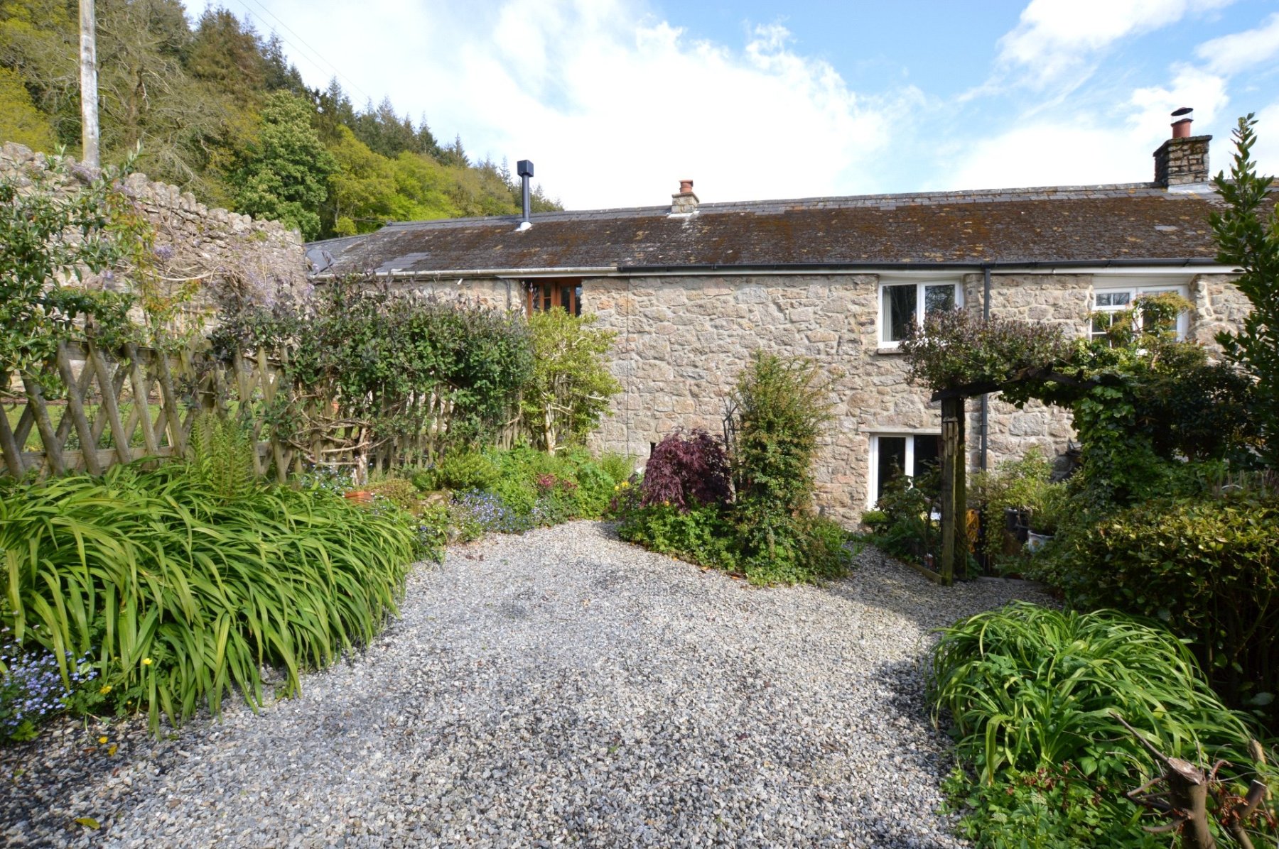 2 bedroom property for sale in Moretonhampstead Road, Lustleigh, Newton