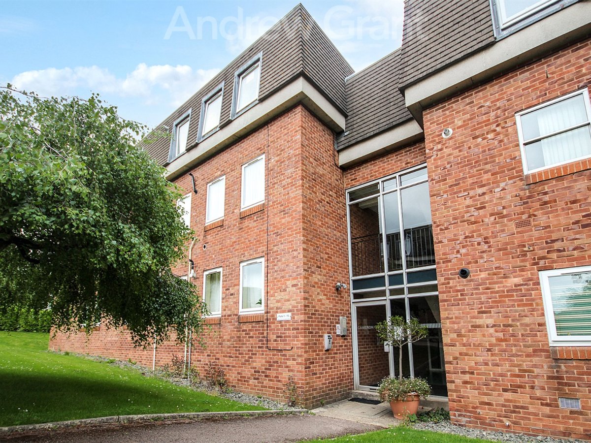 Andrew Grant 2 bedroom property to let in Cameron Court, St. Andrews