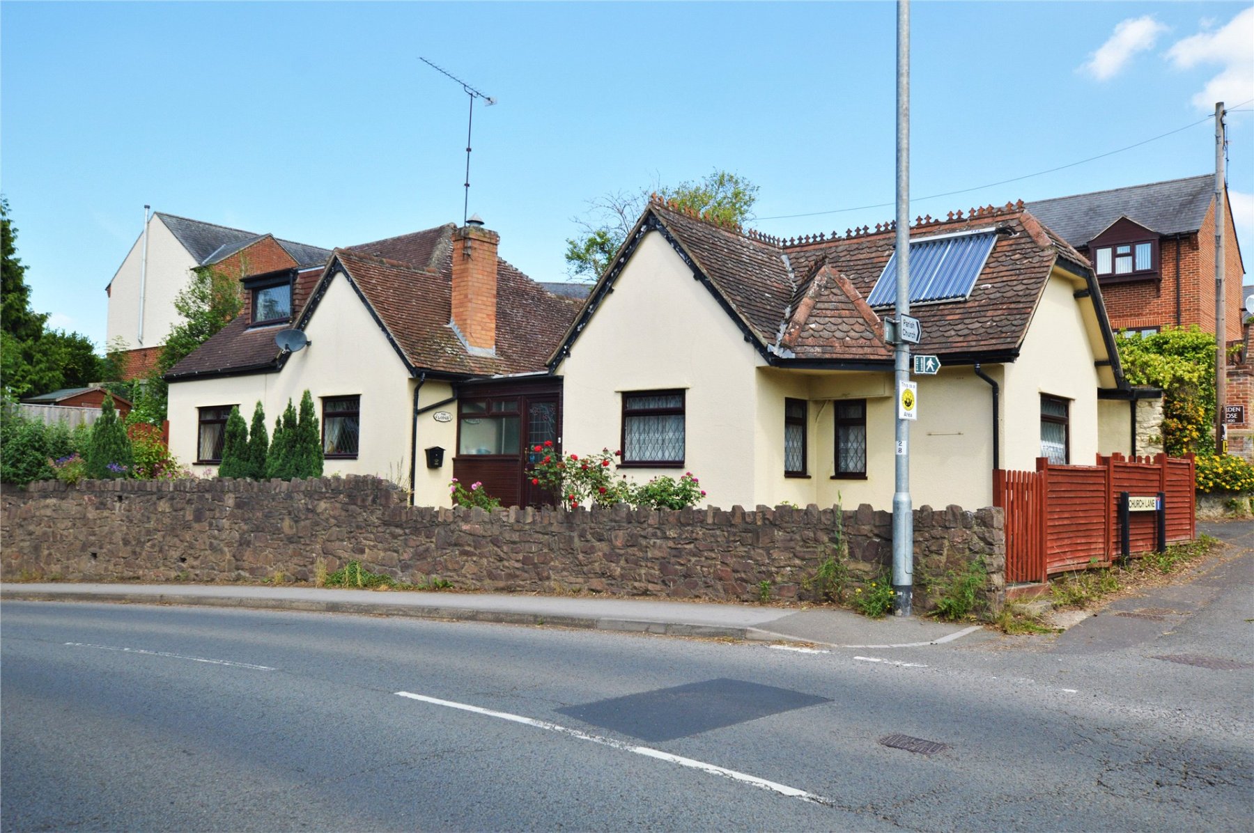 3 bedroom property for sale in Norton Fitzwarren, Taunton, Somerset