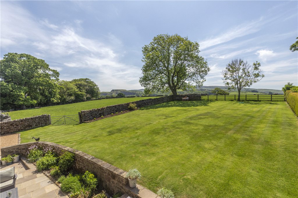 4 bedroom property for sale in Pasture Road, Embsay, Skipton, BD23