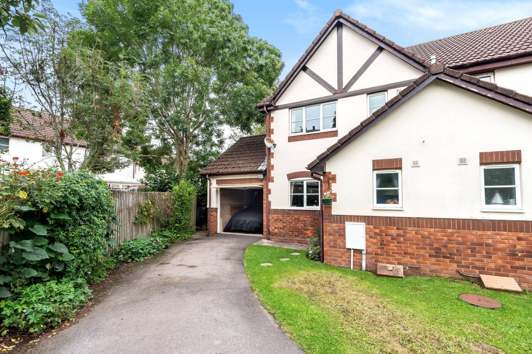 3 bedroom property for sale in The Burlands, Feniton, Honiton, EX14 £