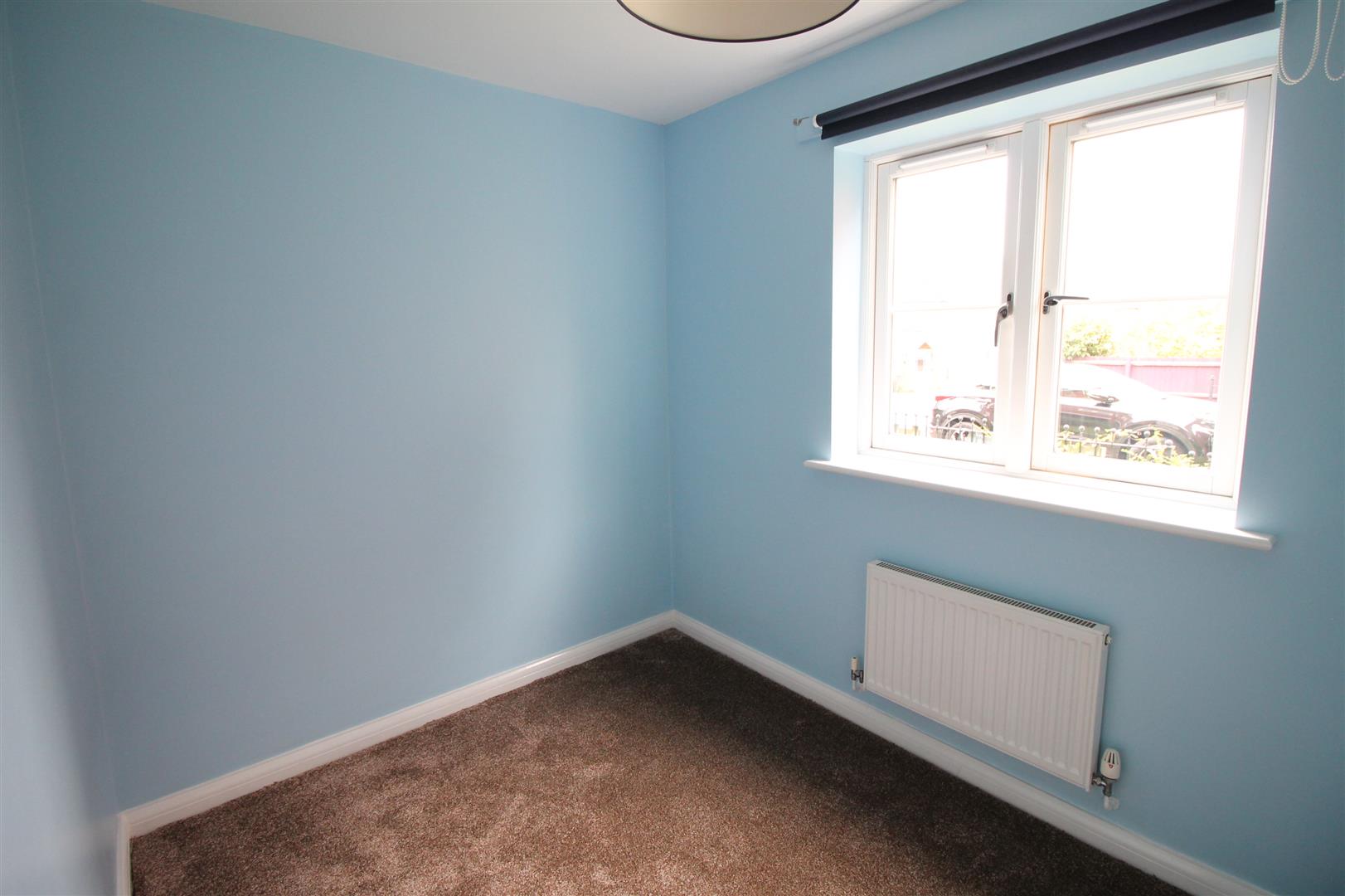 2 bedroom property for sale in Close, Daventry £137,500