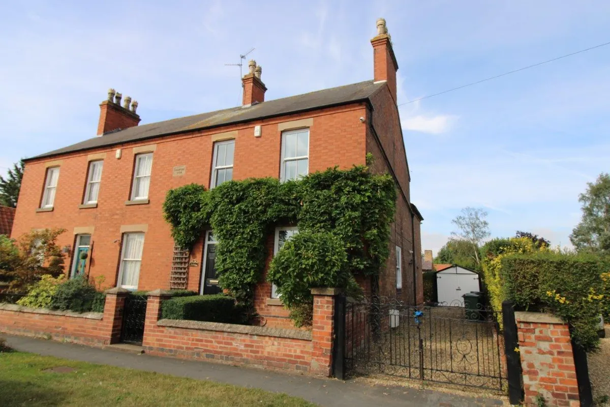 ALBERT STREET, BOTTESFORD
