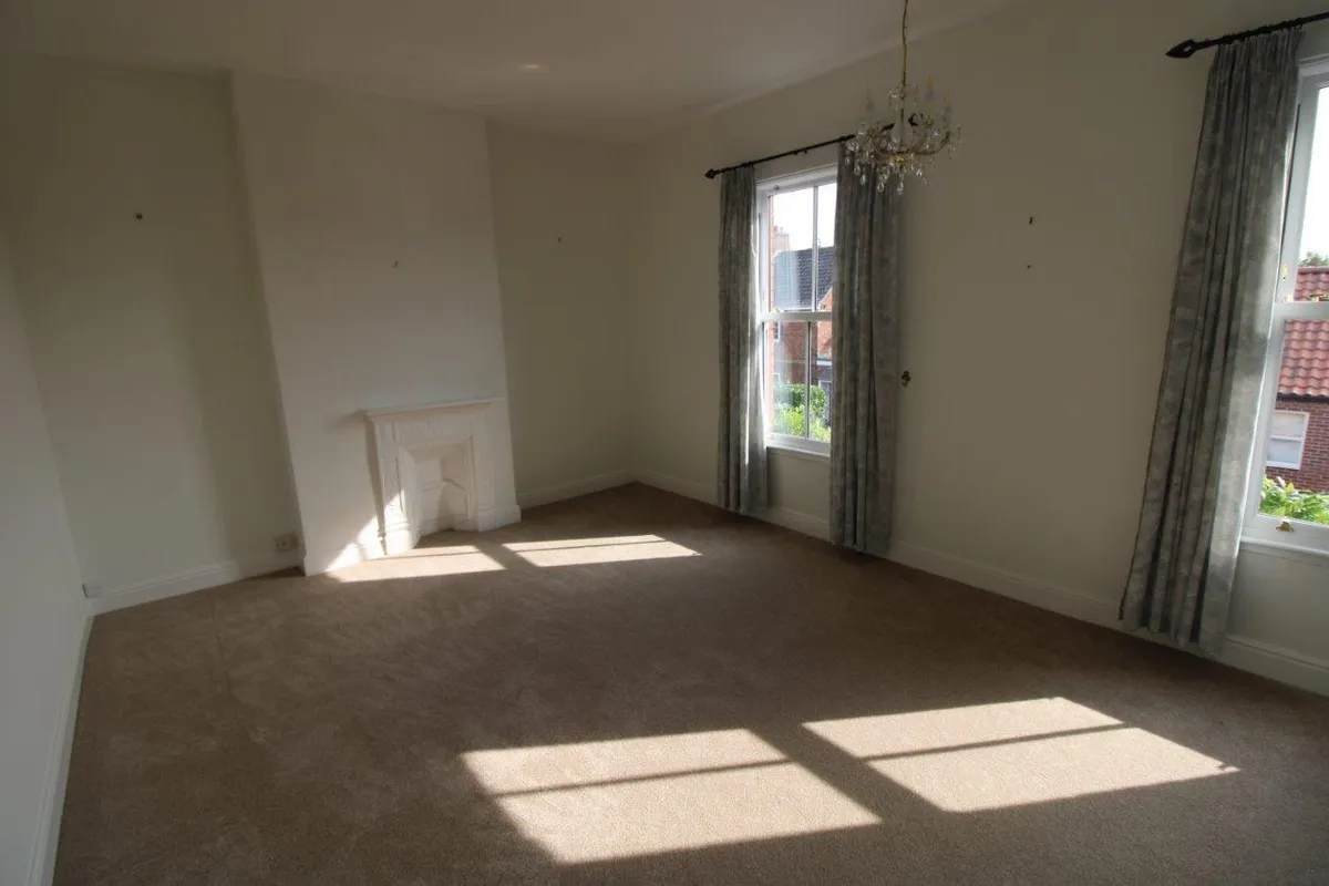 ALBERT STREET, BOTTESFORD