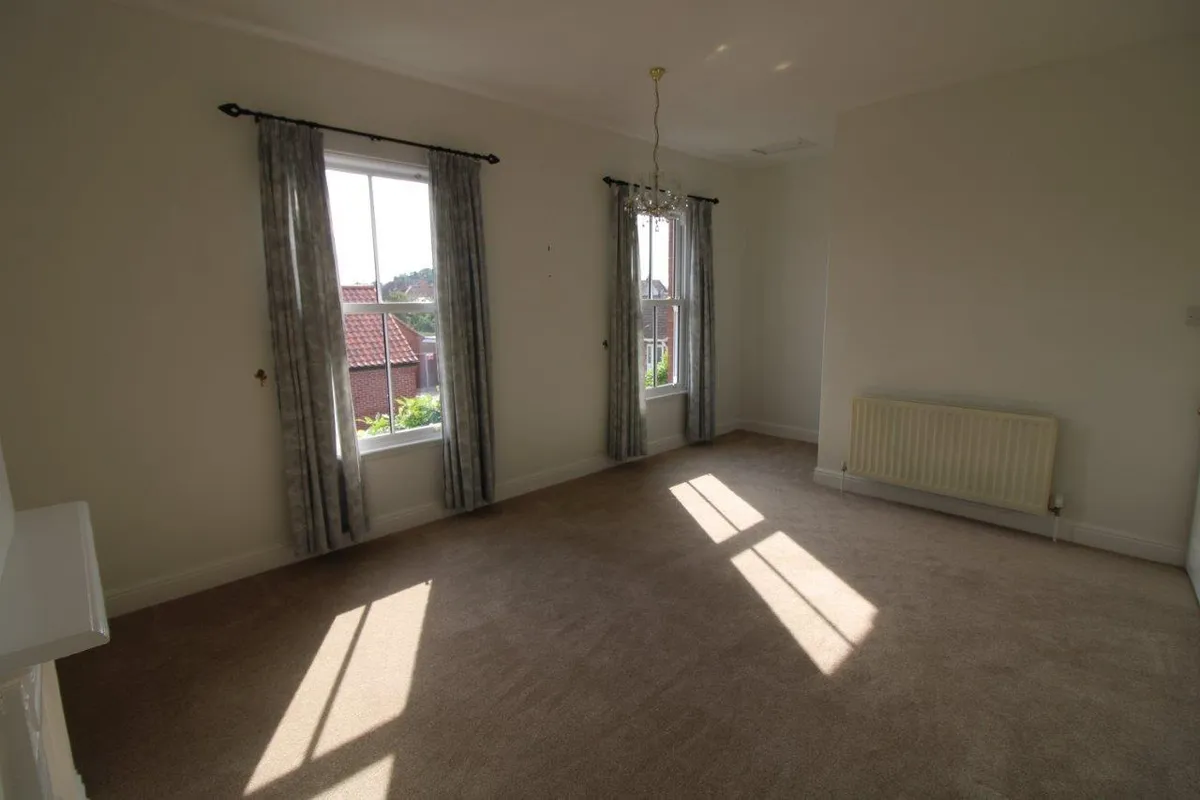 ALBERT STREET, BOTTESFORD