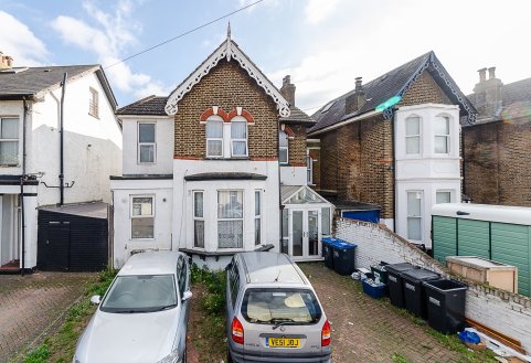 Dagnall Park, Selhurst, London, SE25