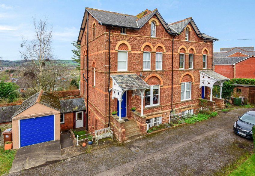 Stags 5 bedroom property for sale in St. Aubyns Villas, Tiverton