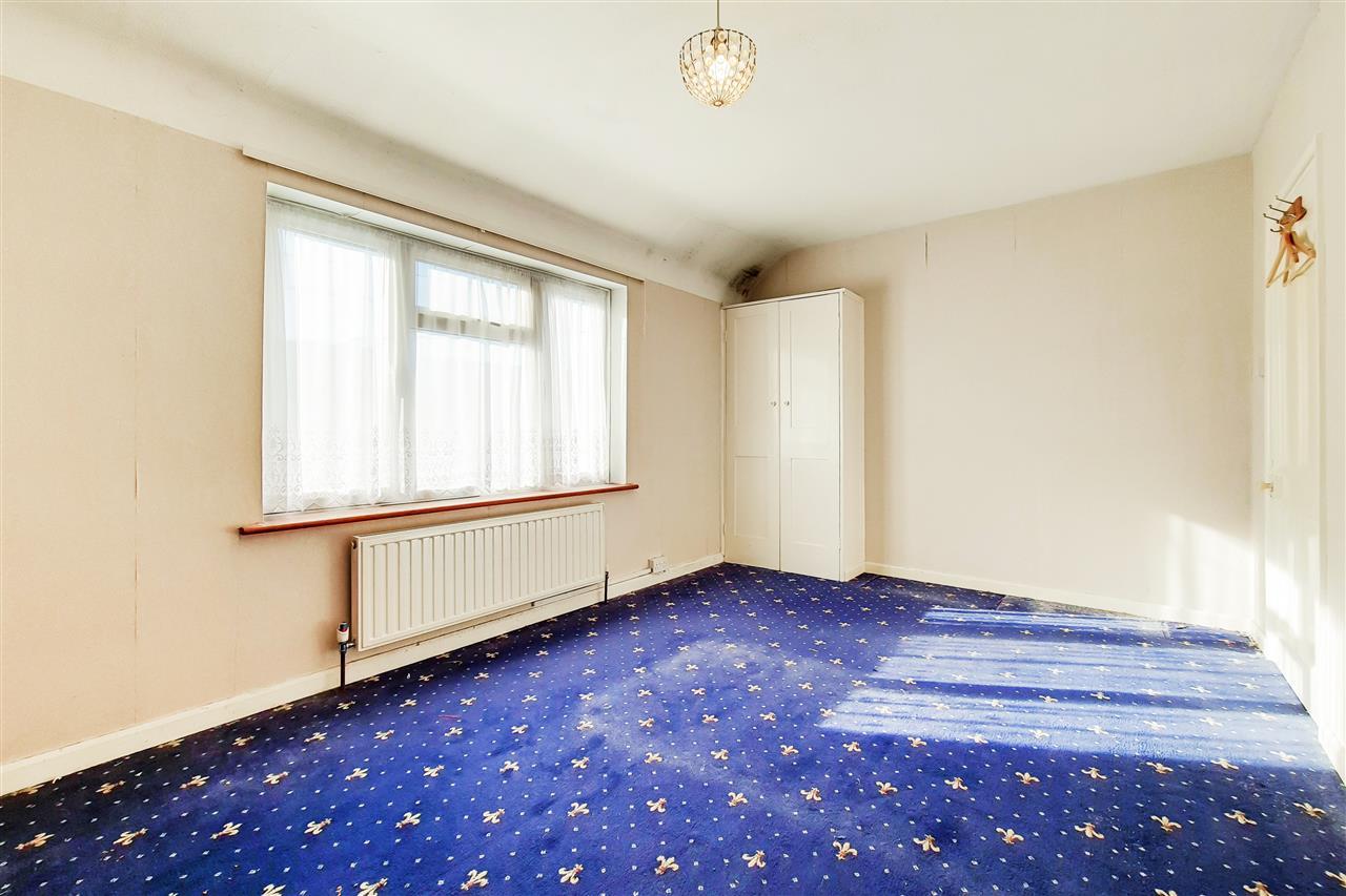 2 bedroom property for sale in Ellerton Road, Dagenham, Essex £350,000