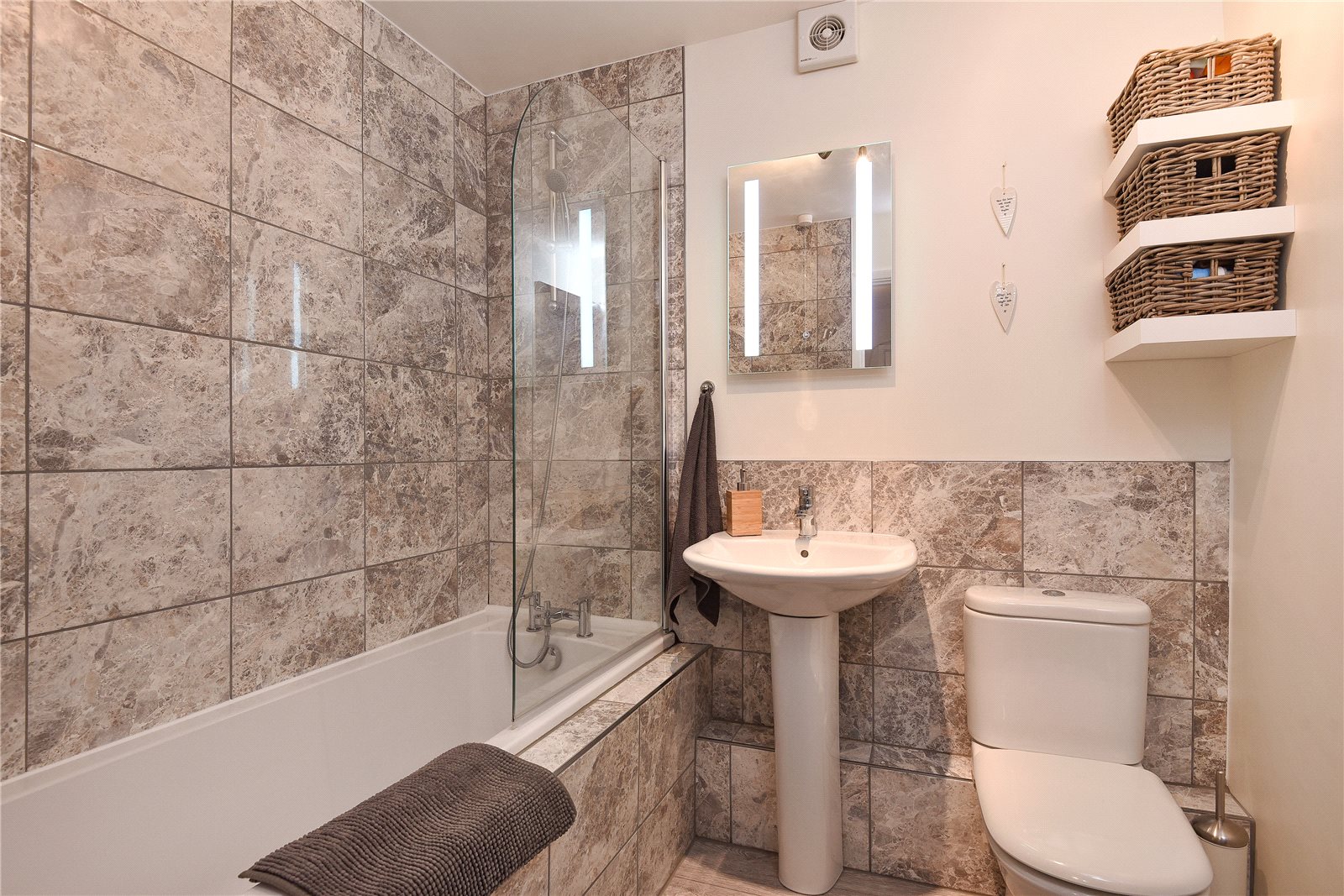 2 bedroom property for sale in Merchants Court, Rownham Mead, Bristol