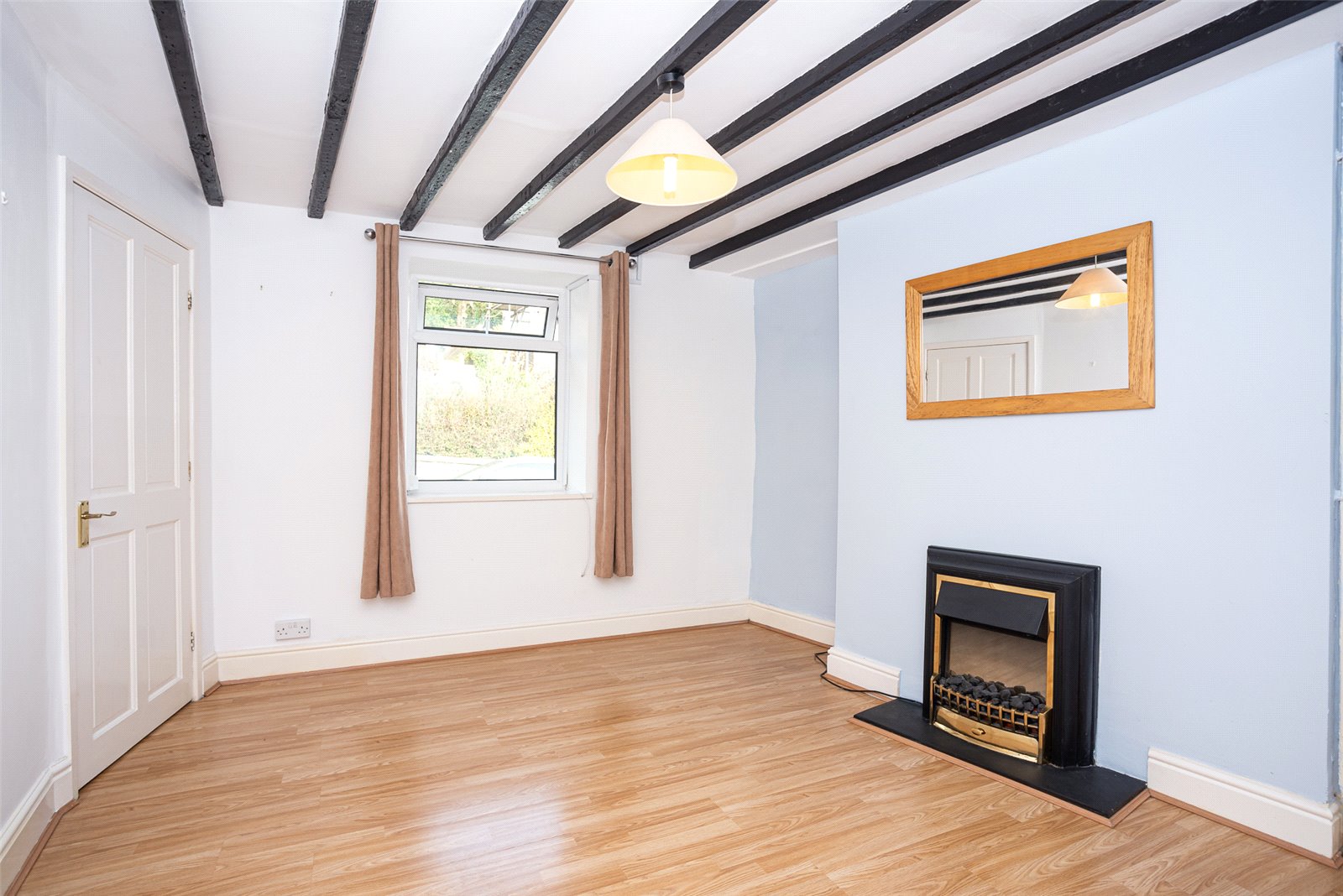 2 bedroom property for sale in Upper Garth Road, Bangor, LL57 £135,000