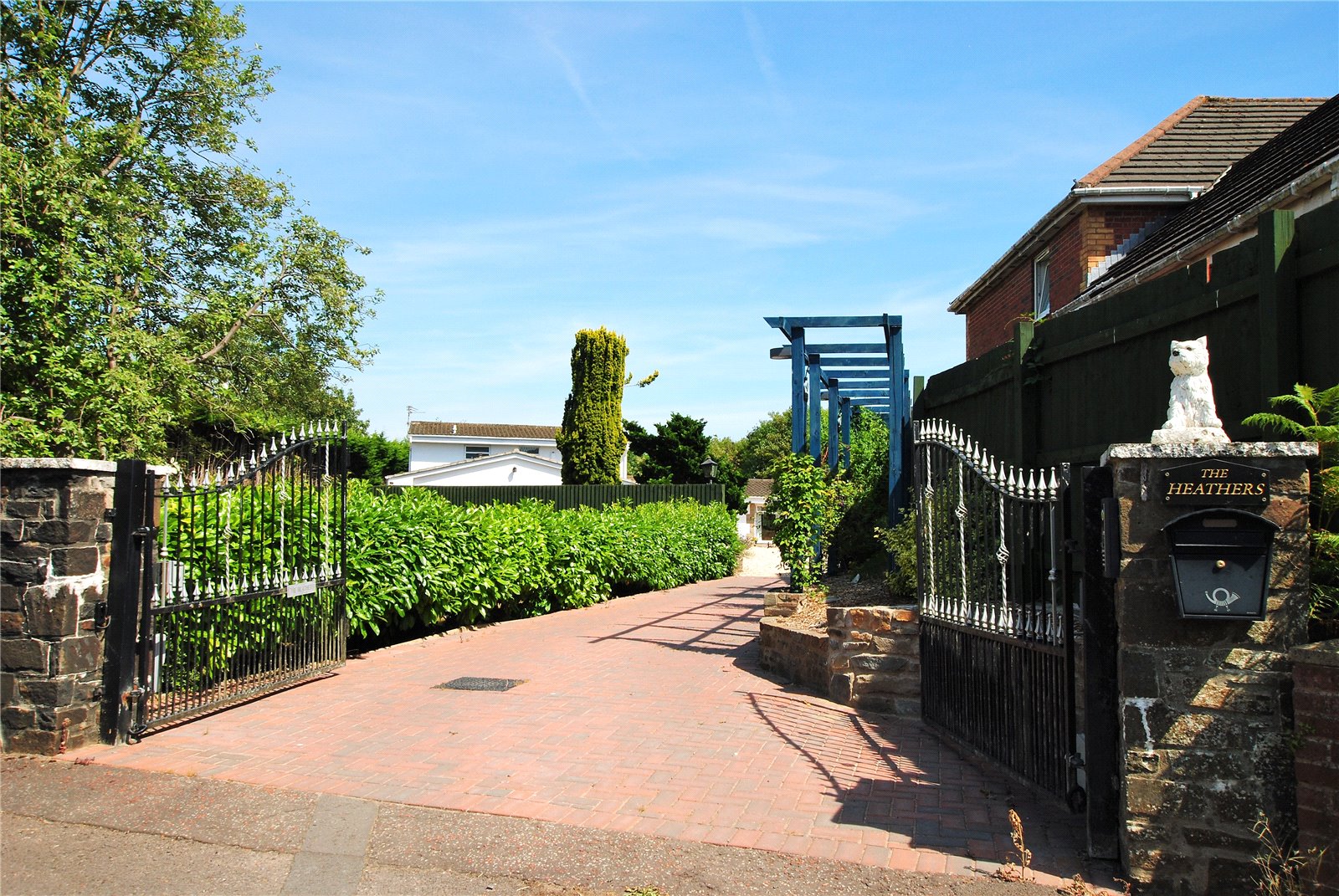 4 bedroom property for sale in Ty'r Winch Road, Old St.Mellons., CF3