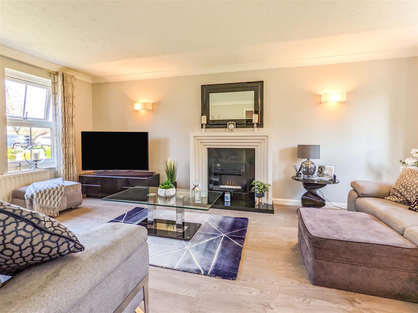 4 bedroom property for sale in Kelway, Binley, Coventry £475,000