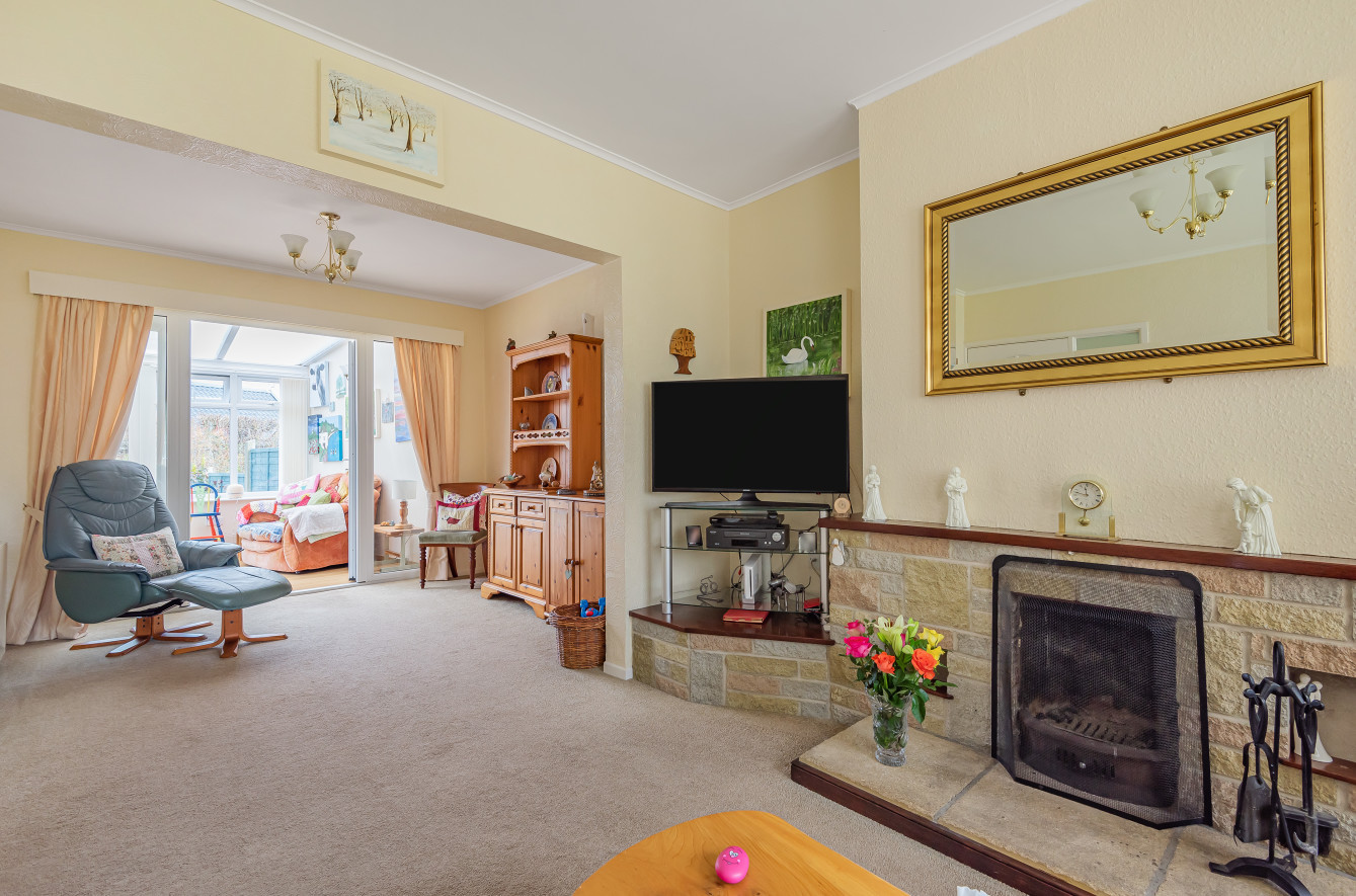 3 bedroom property for sale in Broadlands Avenue, North Petherton