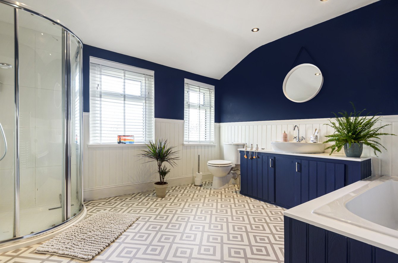 3 bedroom property for sale in Pennycross Park Road, Plymouth, Devon