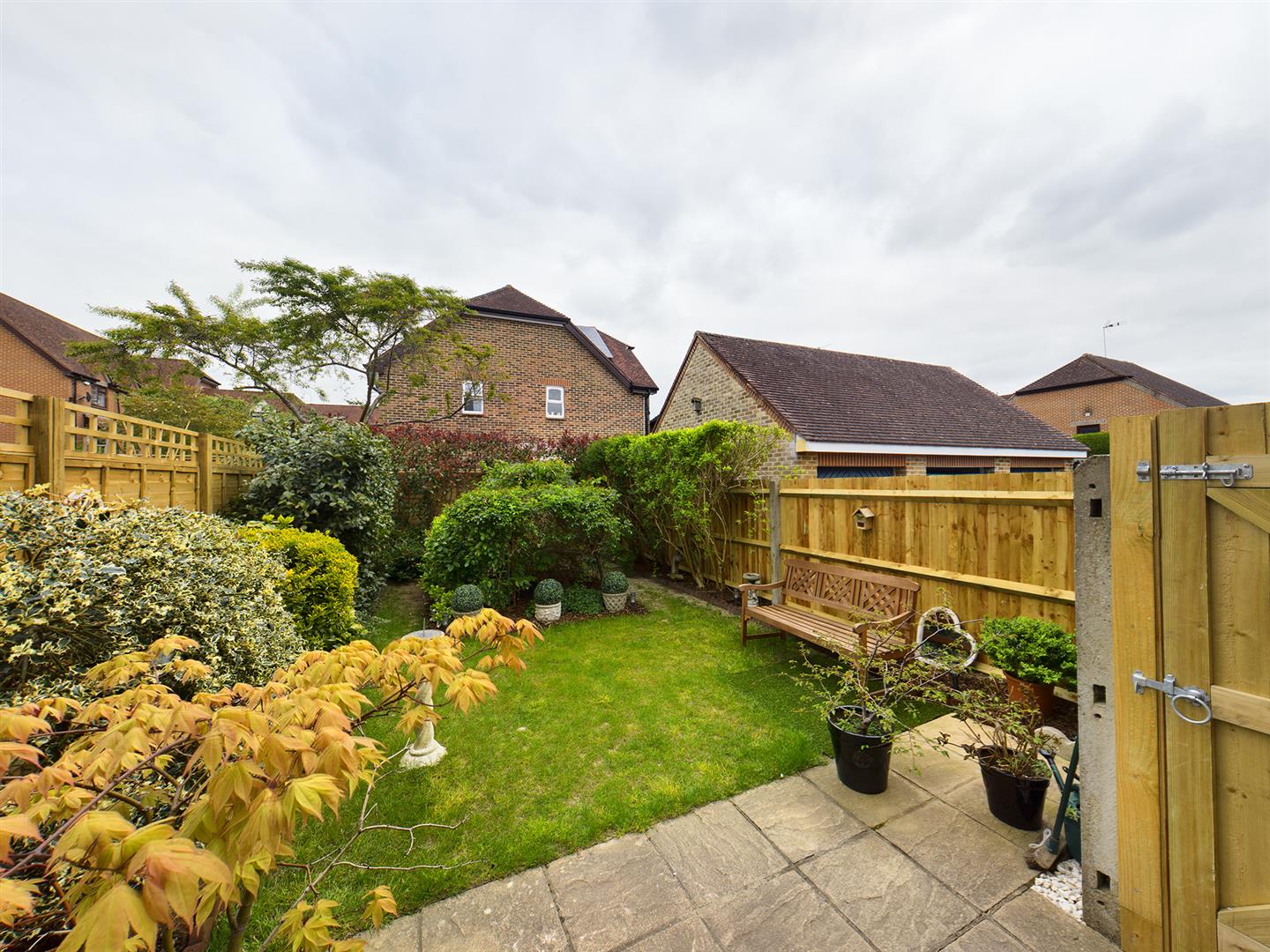 2 bedroom property for sale in Tillotson Close, Maidenbower £360,000