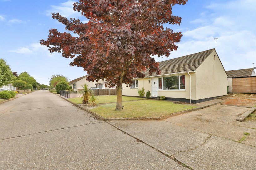 Pine Coombe, Wicken Green Village, Fakenham 2 bedroom semidetached