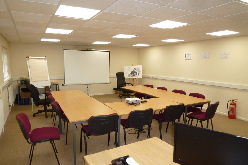 property to let in Faraday Drive, Bridgnorth, WV15 £678 pcm