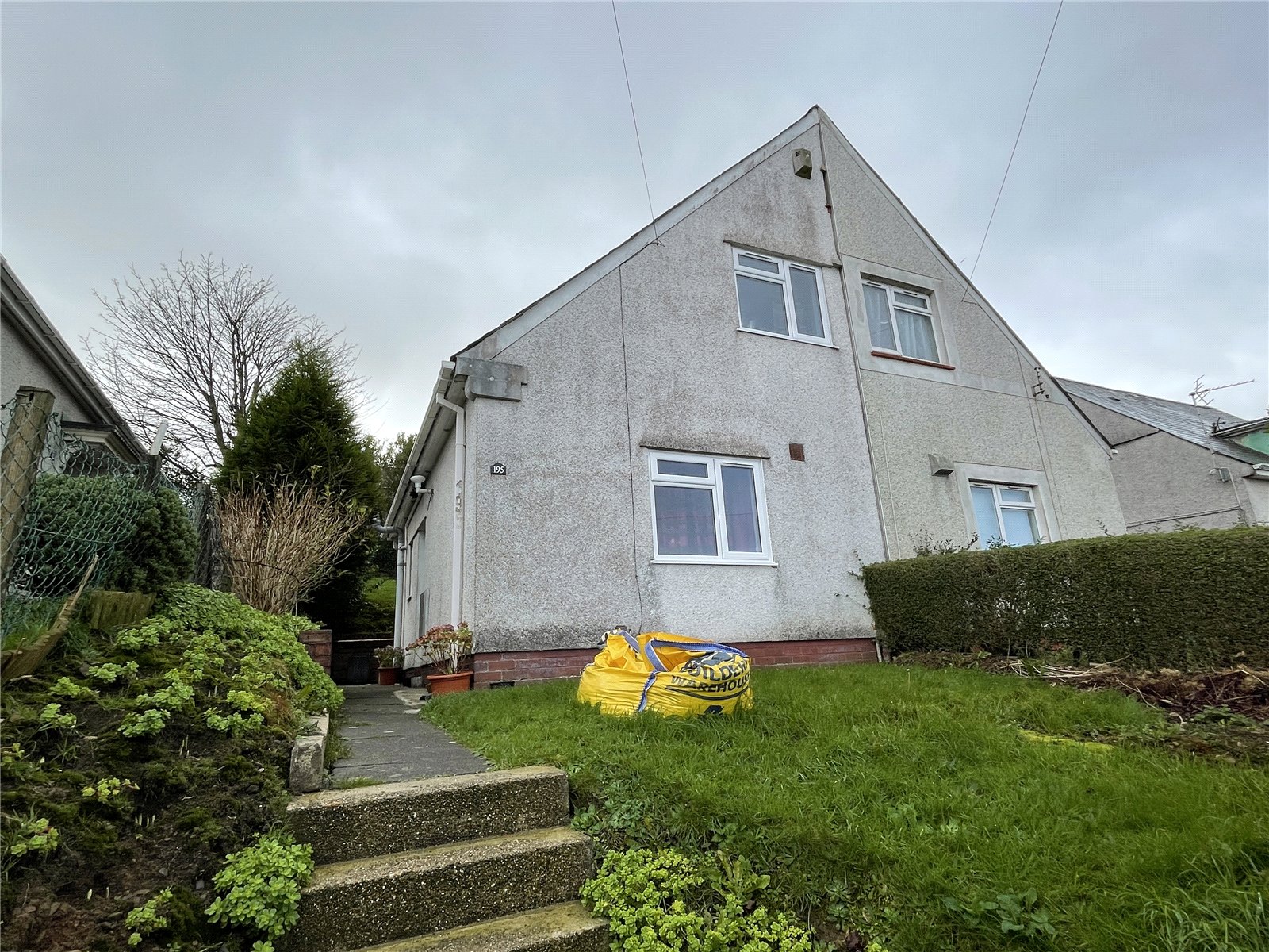 2 bedroom property for sale in Gwynedd Avenue, Townhill, Swansea