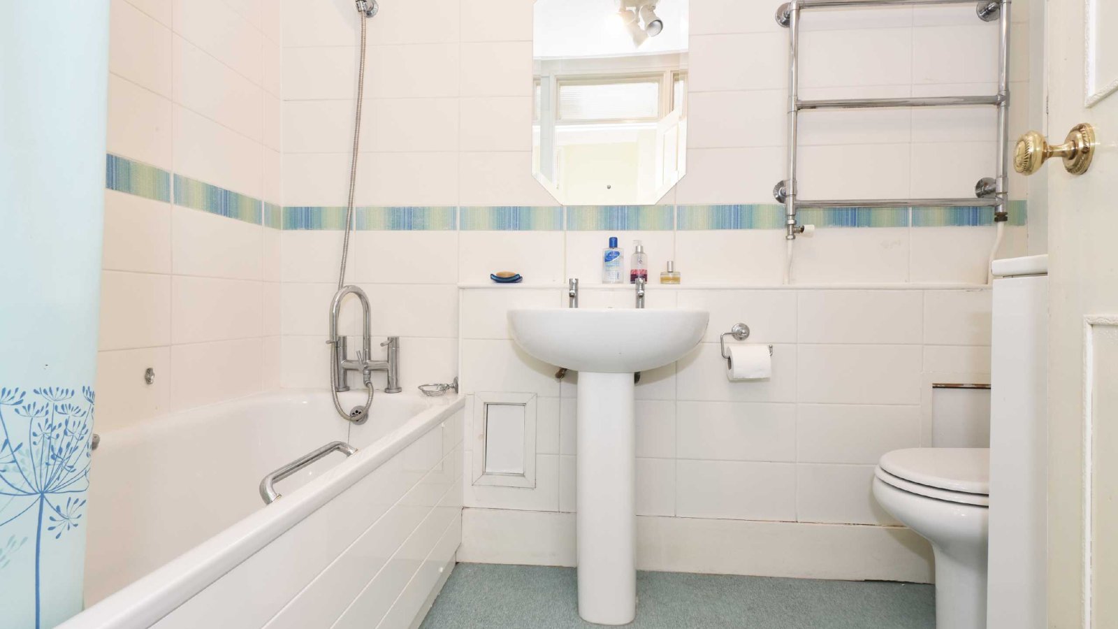 2 bedroom property for sale in Kingsway Court, Hove, East Sussex, BN3