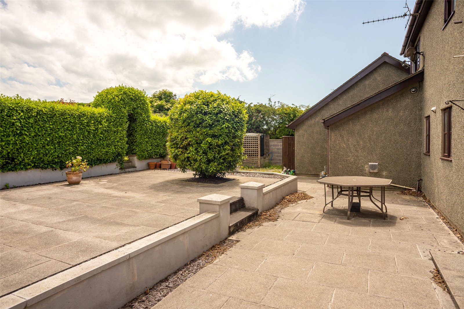 4 bedroom property for sale in Lon Cilgwyn, LlannerchyMedd, Isle of