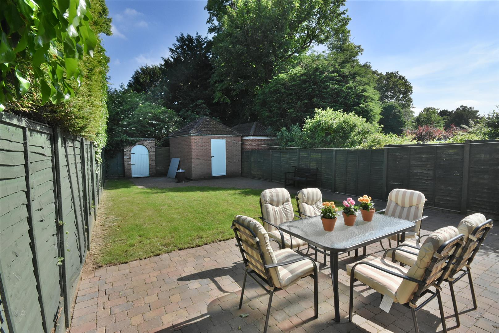 4 bedroom property for sale in Chepstow Close, Kettering £390,000