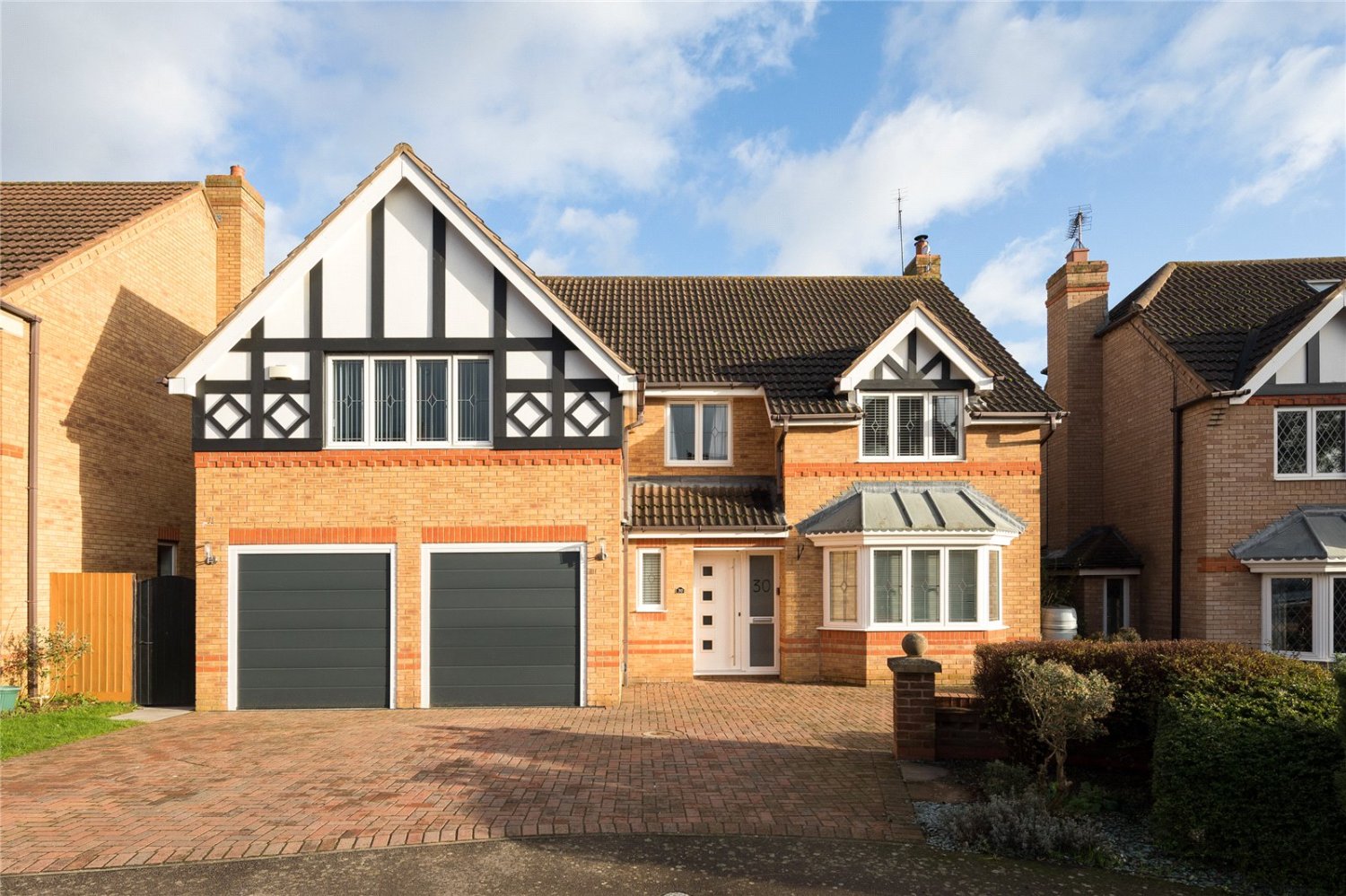 JacksonStops 5 bedroom property to let in Sorrel Close, Wootton