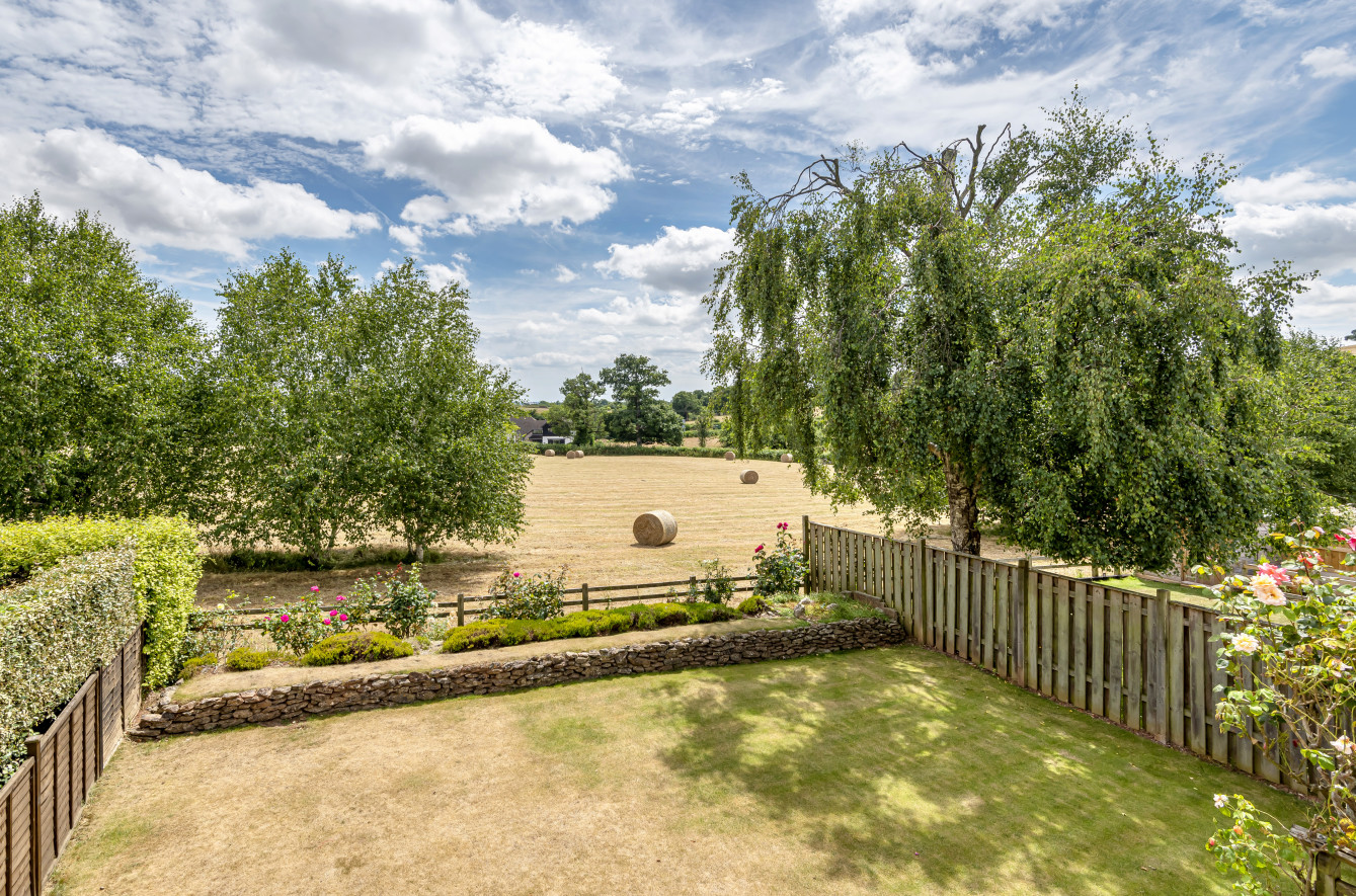 3 bedroom property for sale in Down View Road, Denbury, Newton Abbot, TQ12 Offers over £450,000