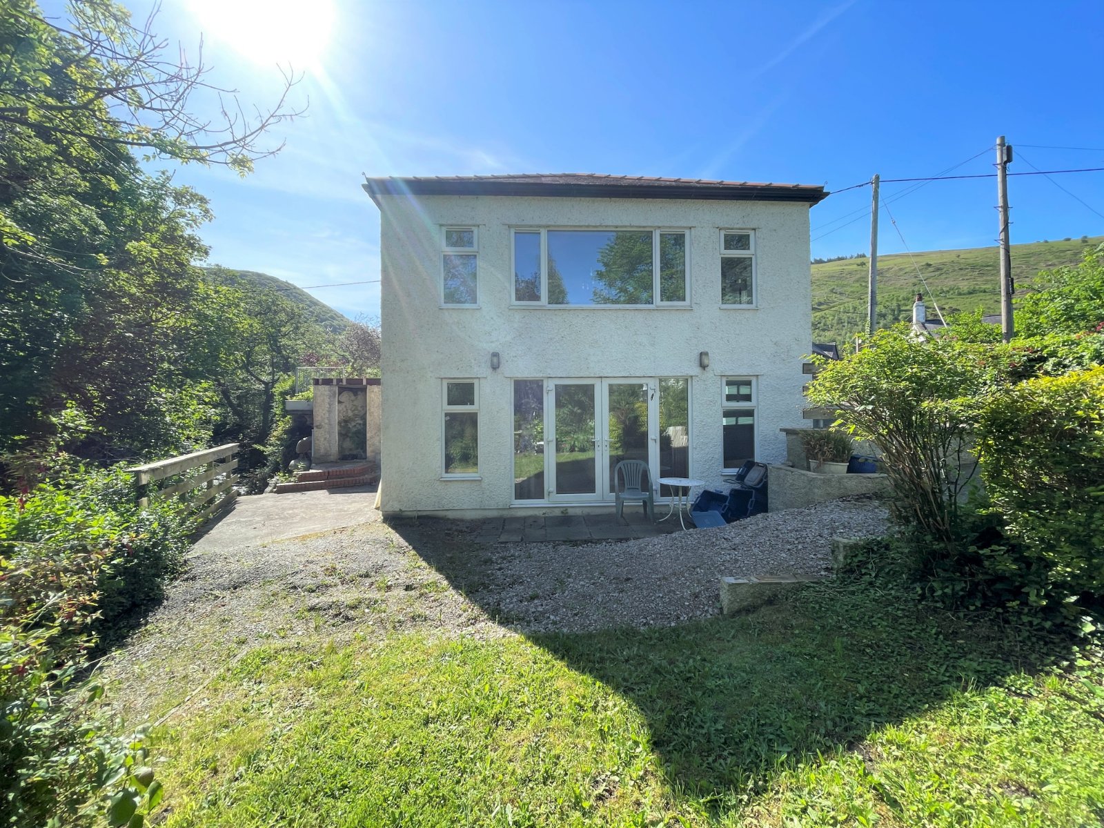 3 bedroom property for sale in Abergwyngregyn, Llanfairfechan, Gwynedd