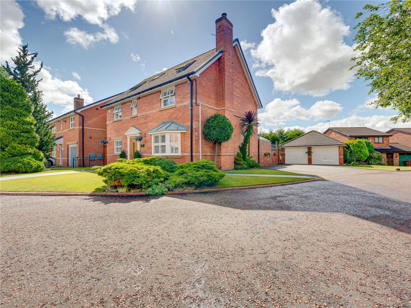 JacksonStops 5 bedroom property for sale in Ewanville, Huyton