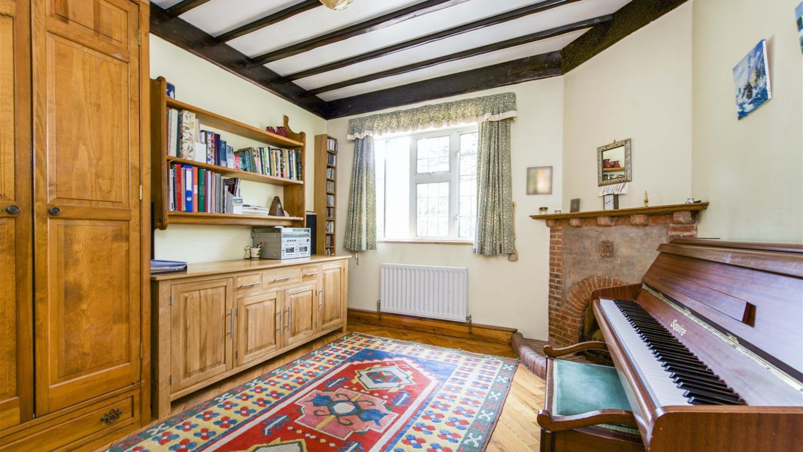 4 bedroom property for sale in Blossom Way, North Hillingdon £1,400,000