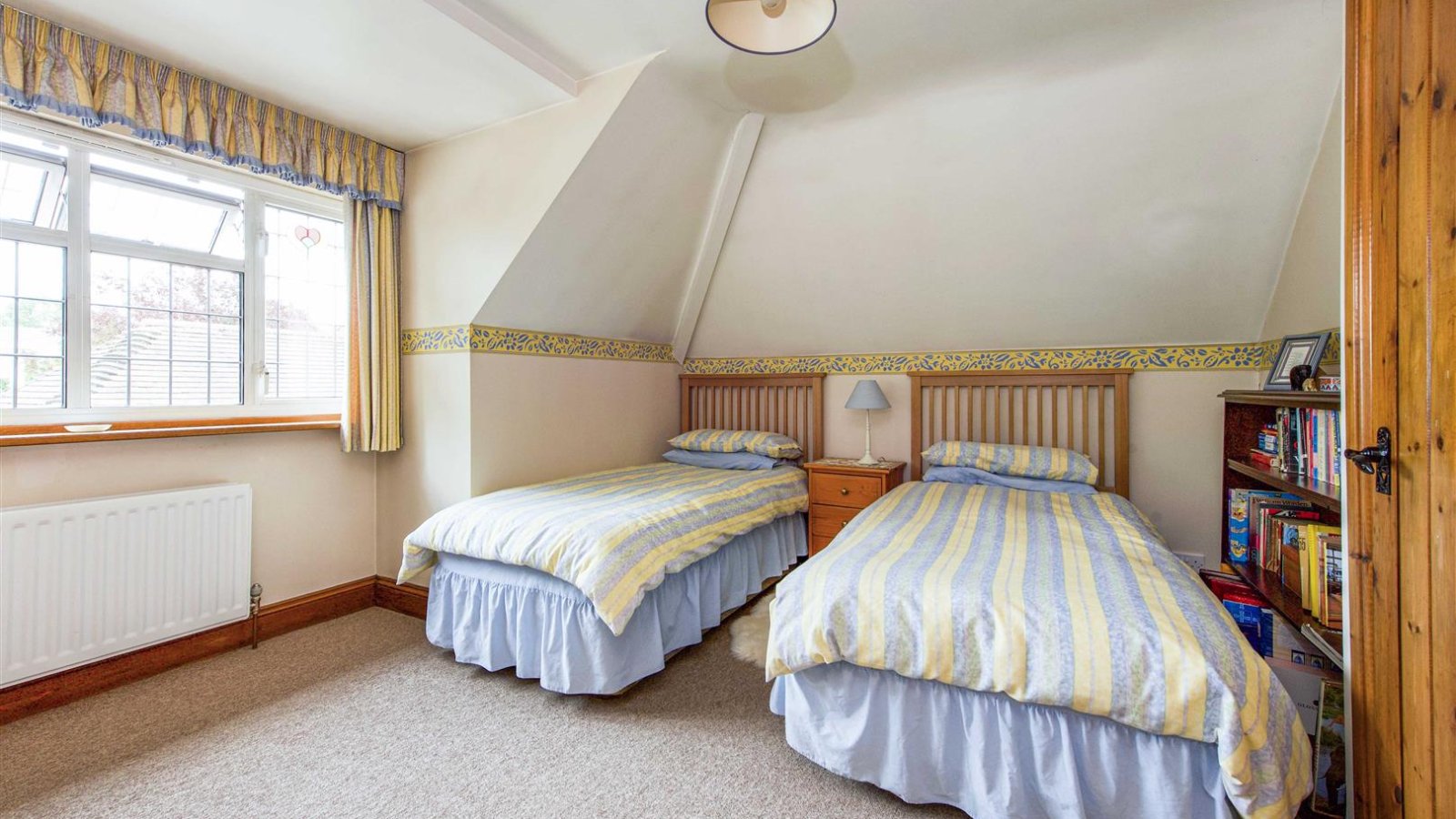 4 bedroom property for sale in Blossom Way, North Hillingdon £1,400,000