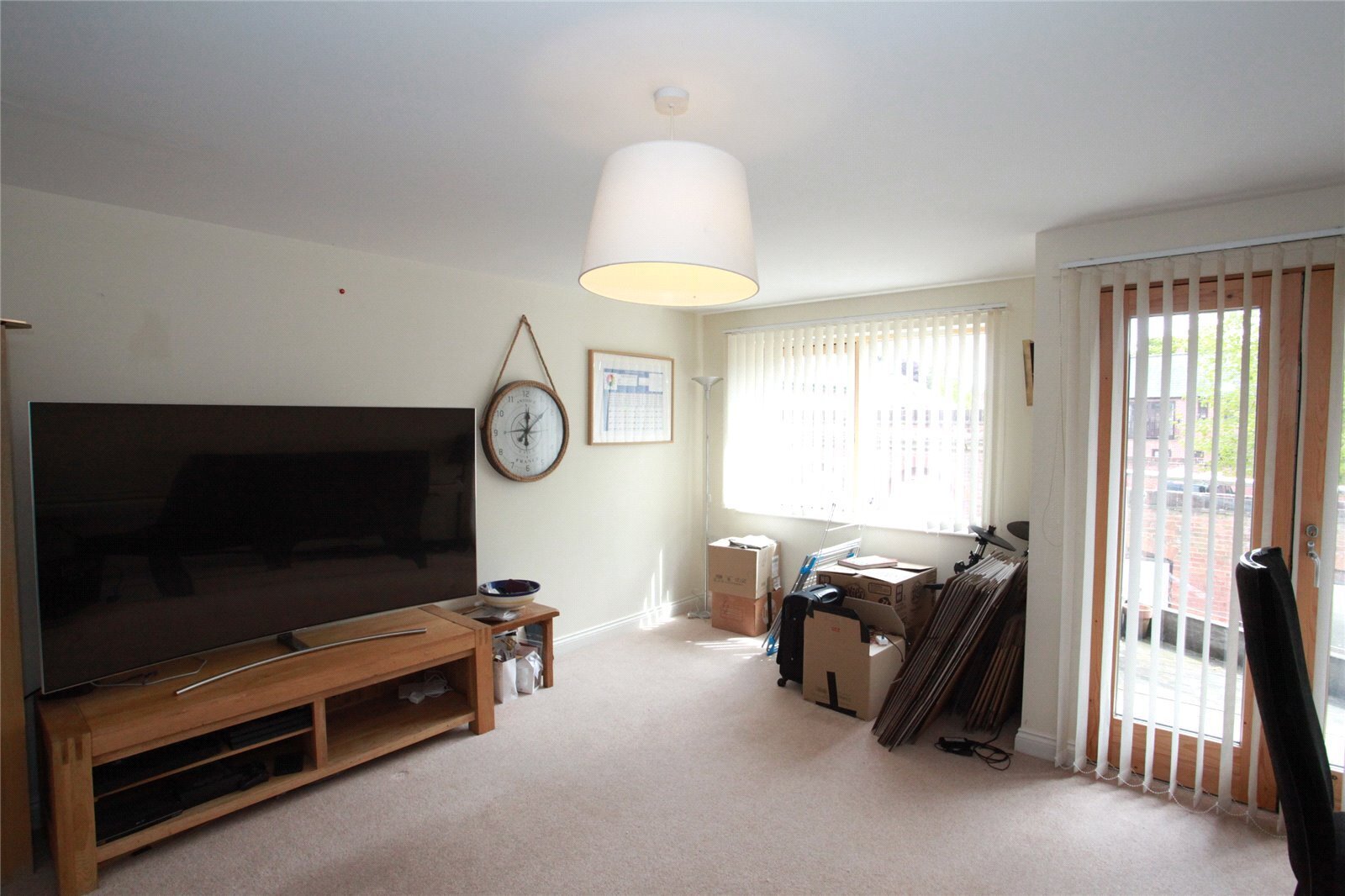 3 bedroom property to let in Crossmolina Buildings, Snuff Street