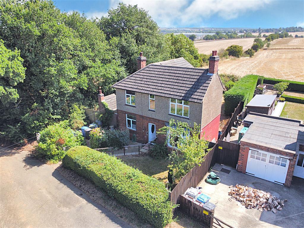 4 bedroom property for sale in Isham Road, Pytchley, Kettering Offers