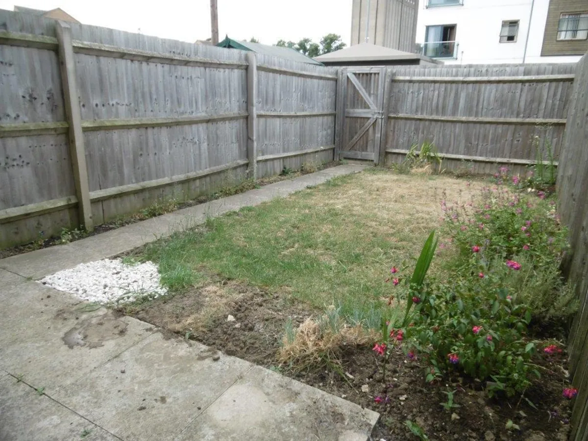 Hathersage Close, Grantham