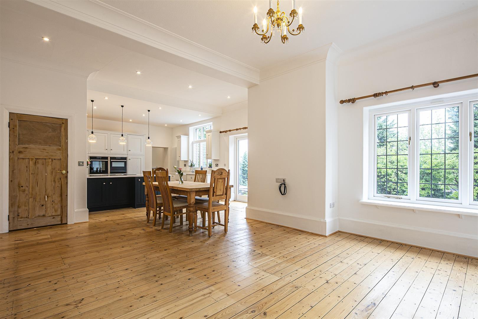 6 bedroom property for sale in 15 Brincliffe Crescent, Brincliffe, S11