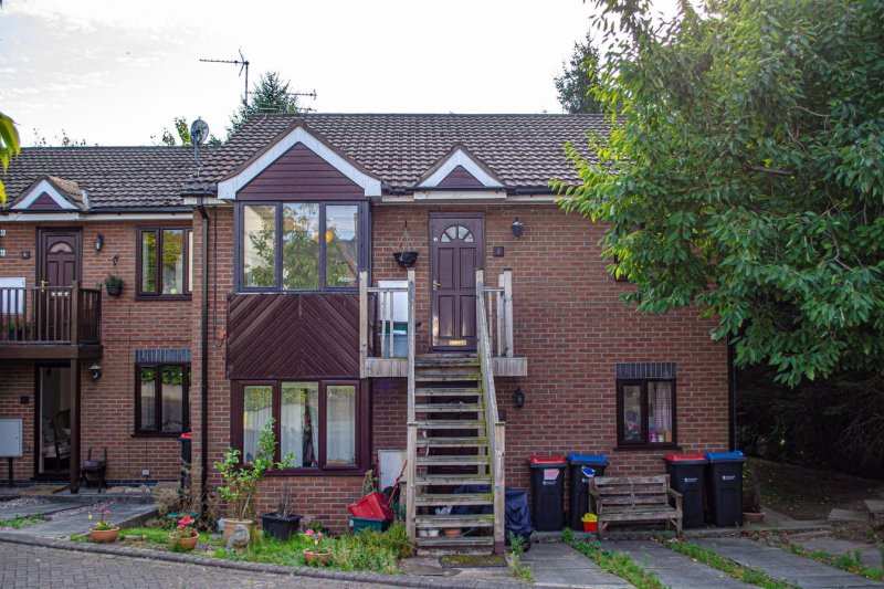 1 bedroom property to let in Church Road, Barnton, Northwich, CW8 £