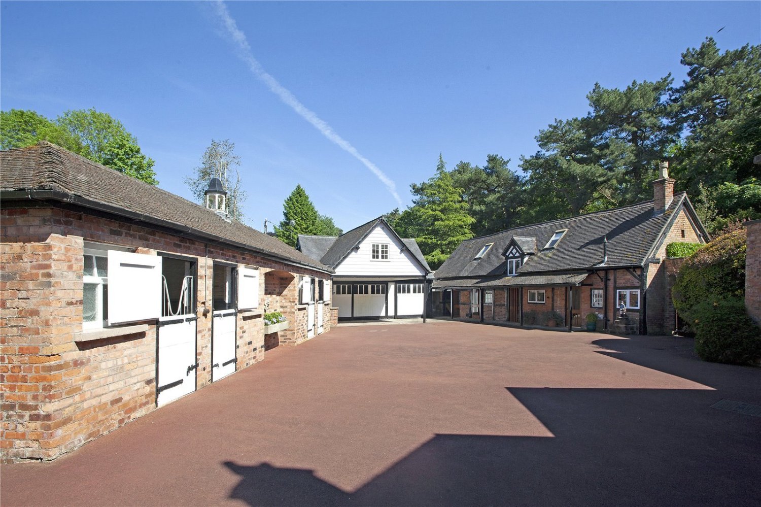 JacksonStops 4 bedroom property for sale in Budworth Lane, Great