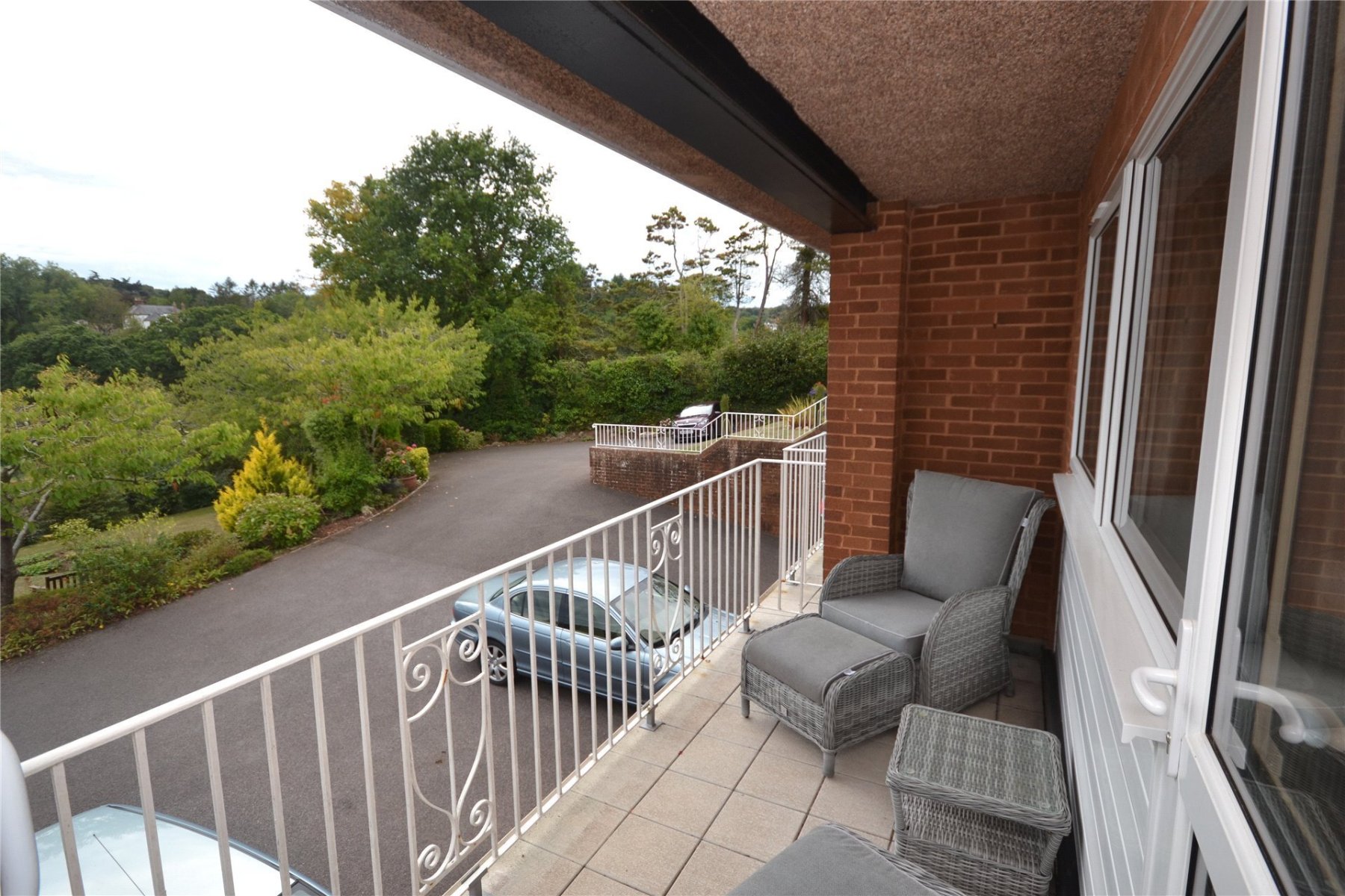 2 bedroom property for sale in Little Knowle Court, 32 Little Knowle