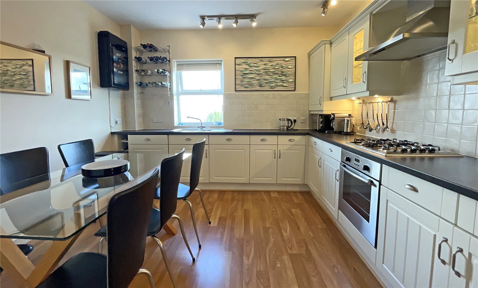 2 bedroom property for sale in Amlwch Road, Benllech, TynyGongl, LL74